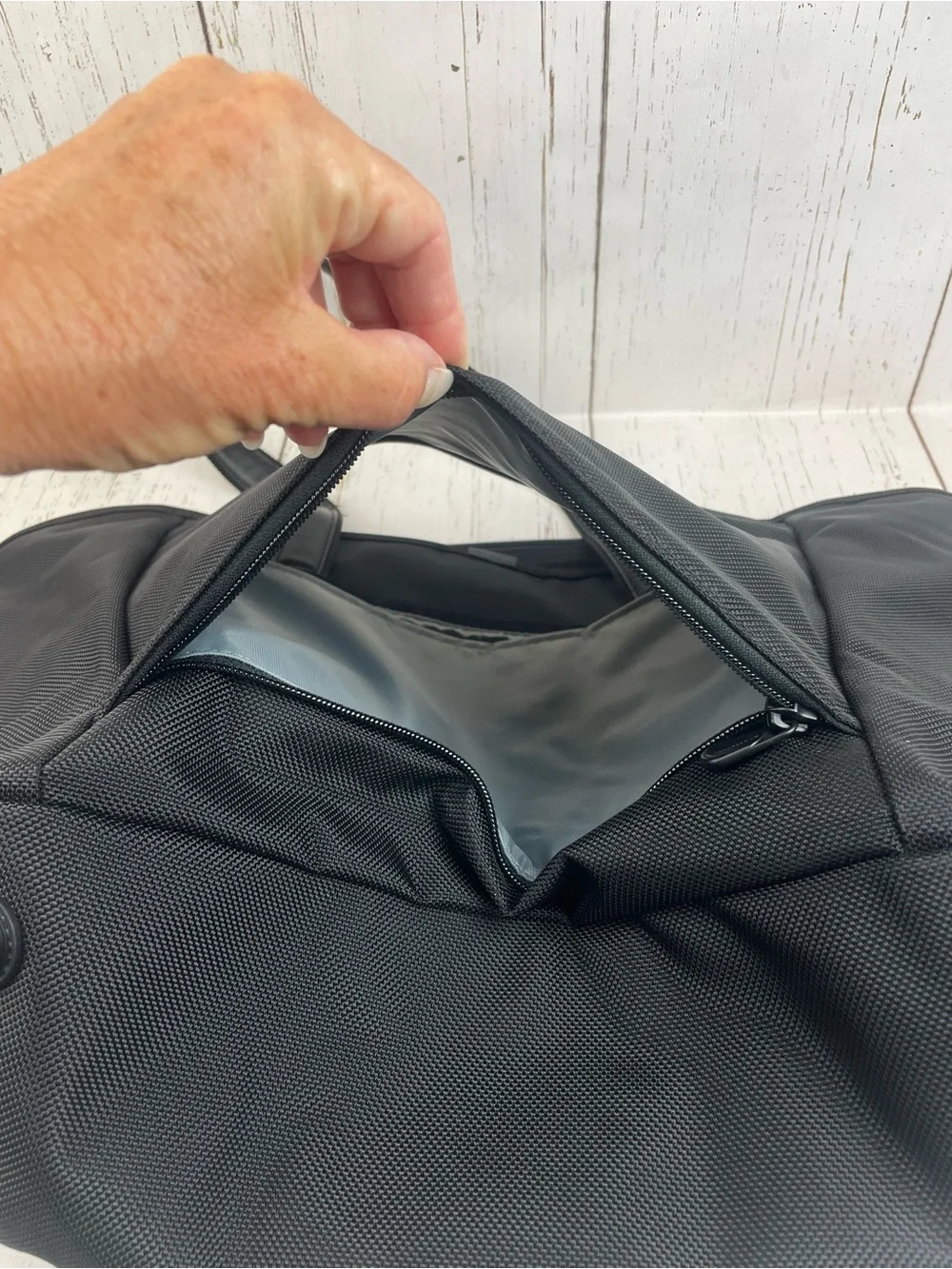 Briggs & Riley Baseline Traveler Tote Bag *Luggage Trolley Sleeve